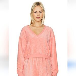 Beyond Yoga Tropez Pull Over On Orange Size Medium